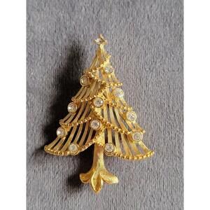 Gold Tone Unsigned Rhinestone Christmas Tree Brooch